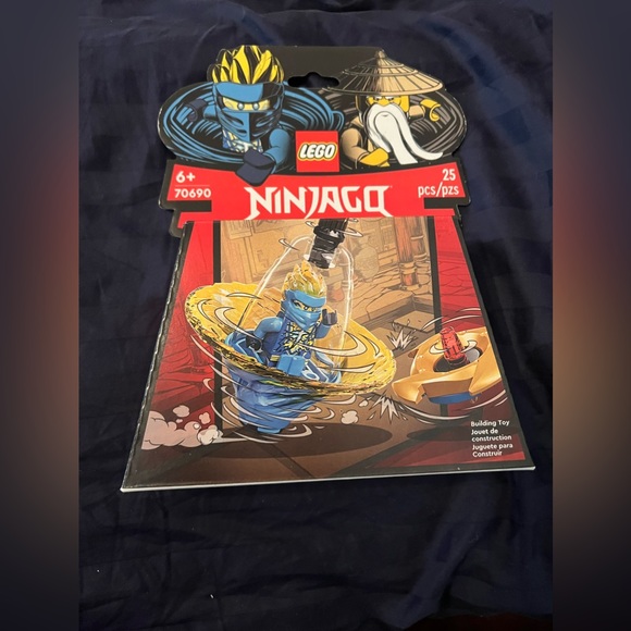 LEGO NINJAGO: Jay's Spinjitzu Ninja Training (70690) Blue Blocking Skill New 6+ - Picture 1 of 2